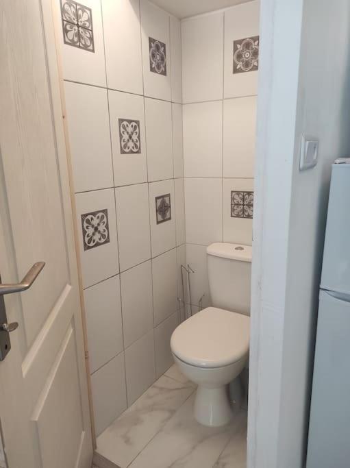 Superbe Appartement En Plein Centre Ville Viarmes Exterior foto